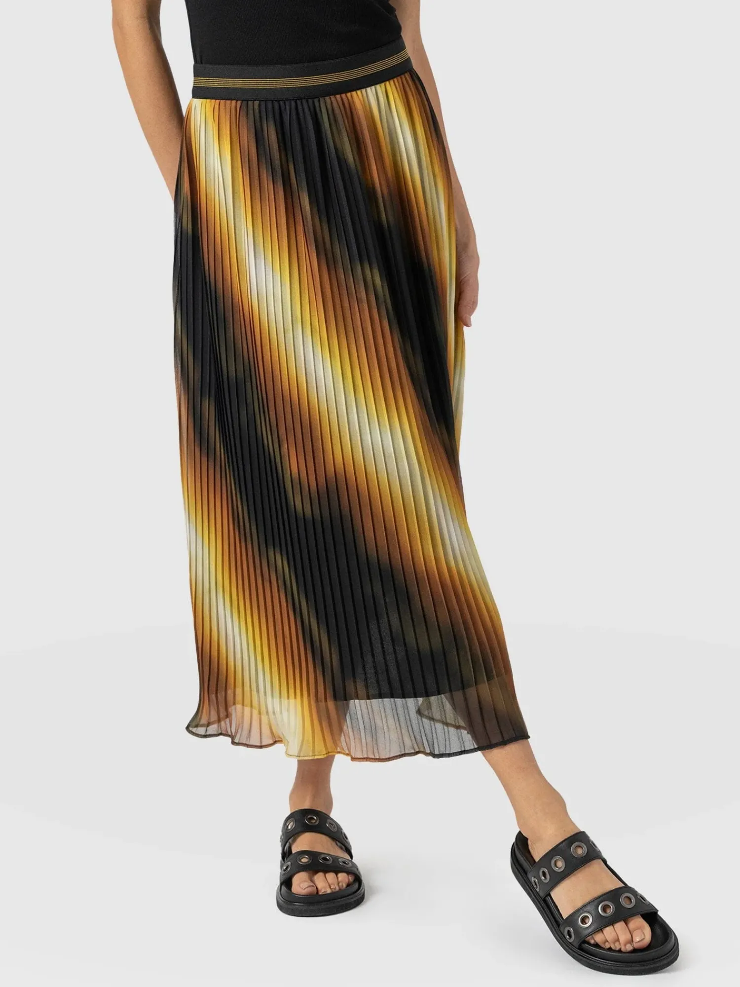 Online Saint and Sofia Aria Pleated Skirt - Yellow Gradient
