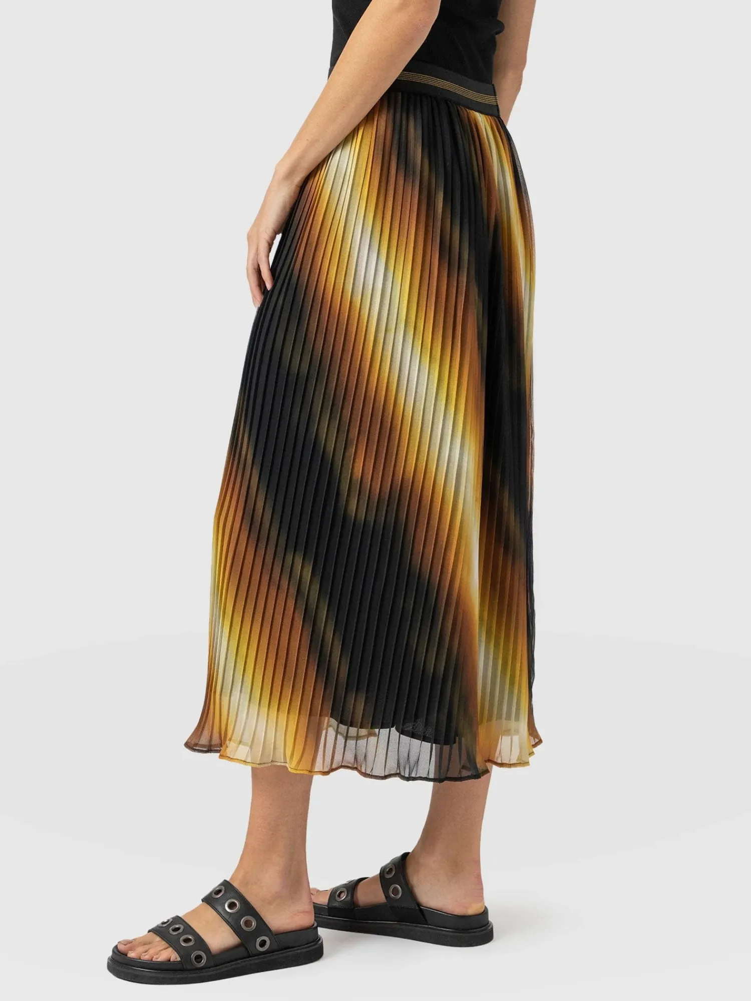 Online Saint and Sofia Aria Pleated Skirt - Yellow Gradient