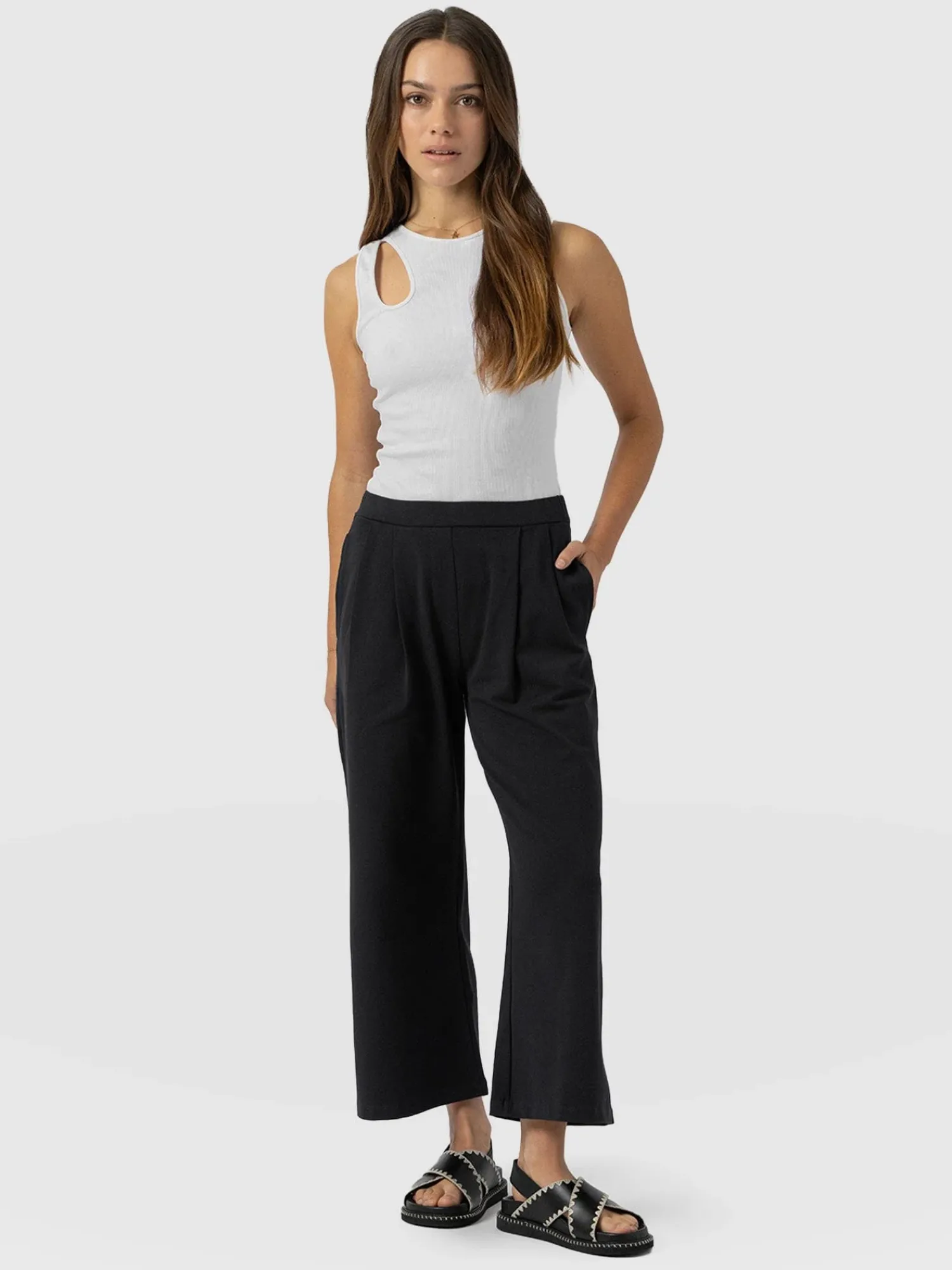 Fashion Saint and Sofia City Culotte - Black Pleats
