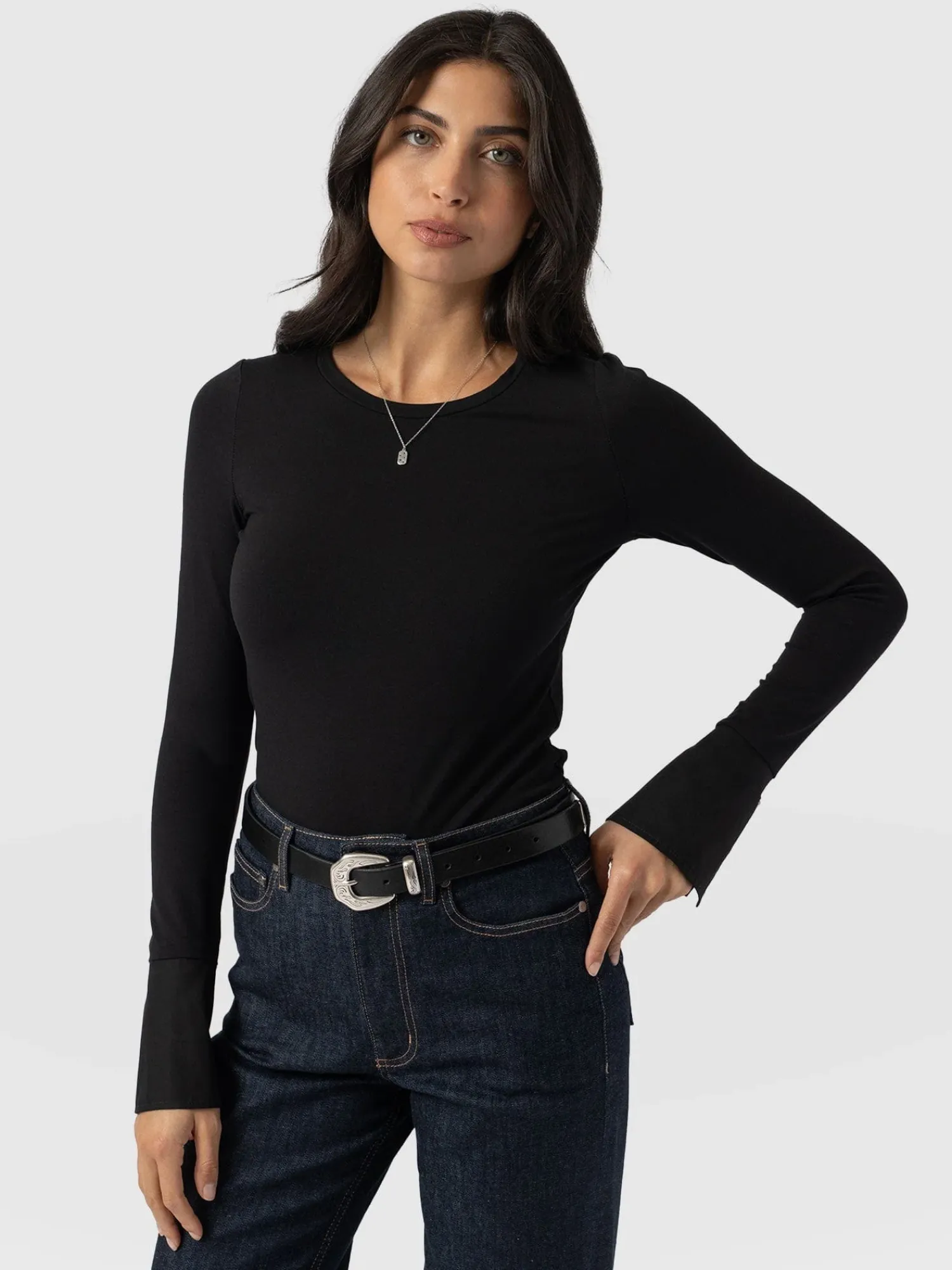 Discount Saint and Sofia Connie Cuff Tee - Black