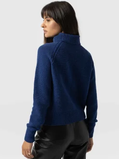 Sale Saint and Sofia Glen Cable Knit Sweater - Blue