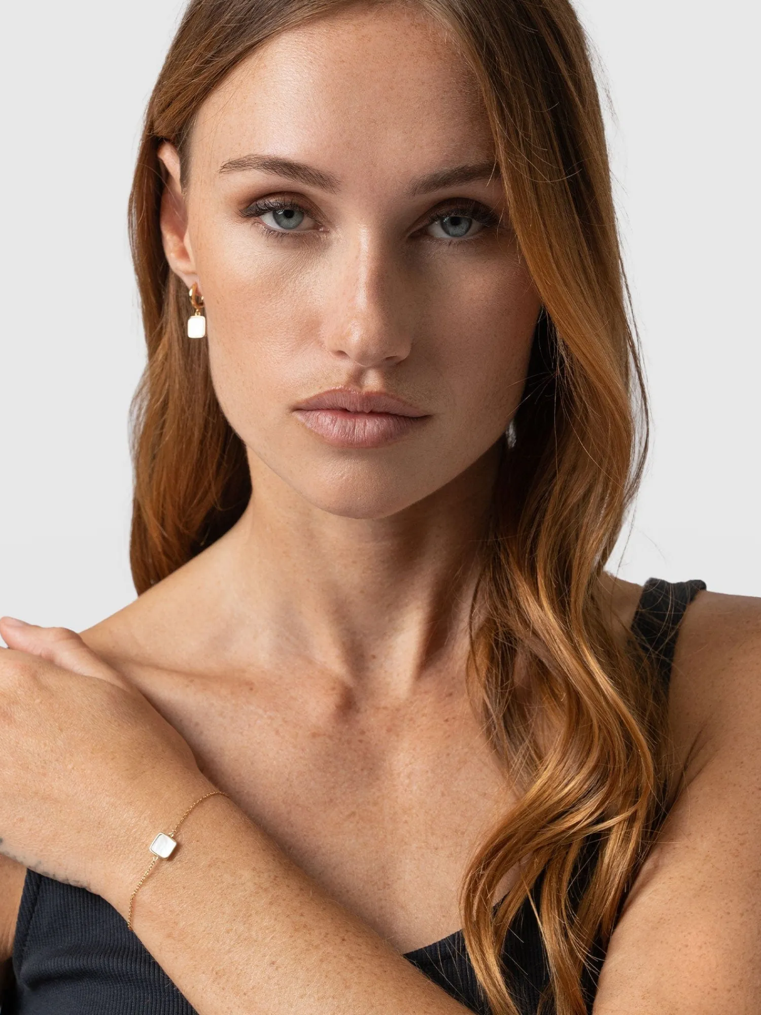 Hot Saint and Sofia Iridescence Square Bracelet - Gold