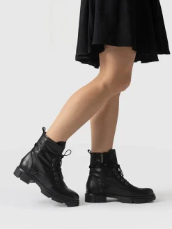 Sale Saint and Sofia Noho Boot - Black