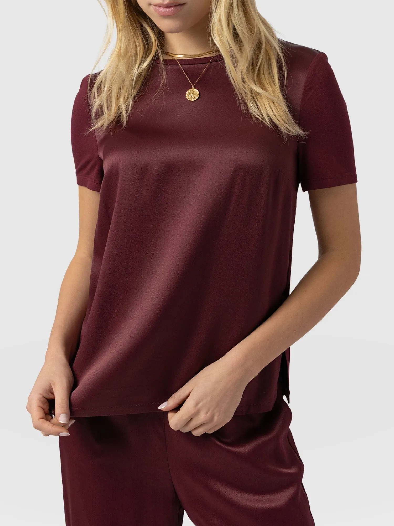 Online Saint and Sofia Rayner Contrast Tee - Maroon