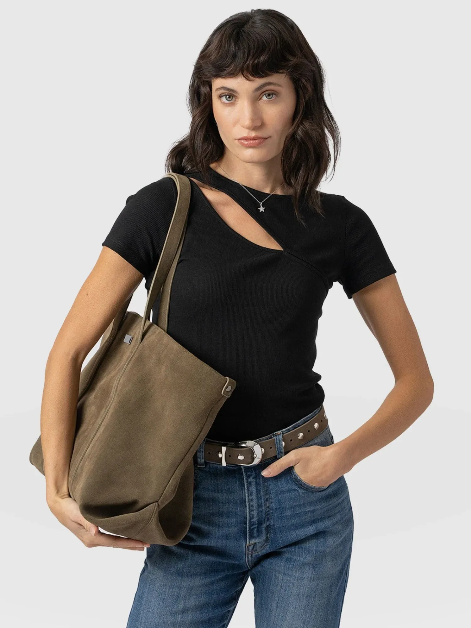 New Saint and Sofia Reveal Tee - Black