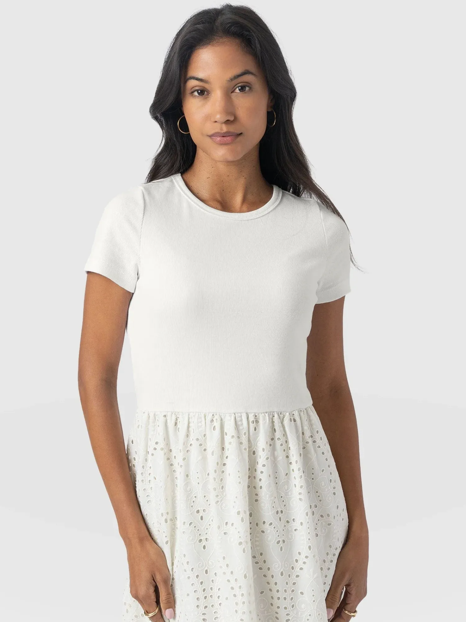 Online Saint and Sofia Sophia Contrast Dress - White Broderie