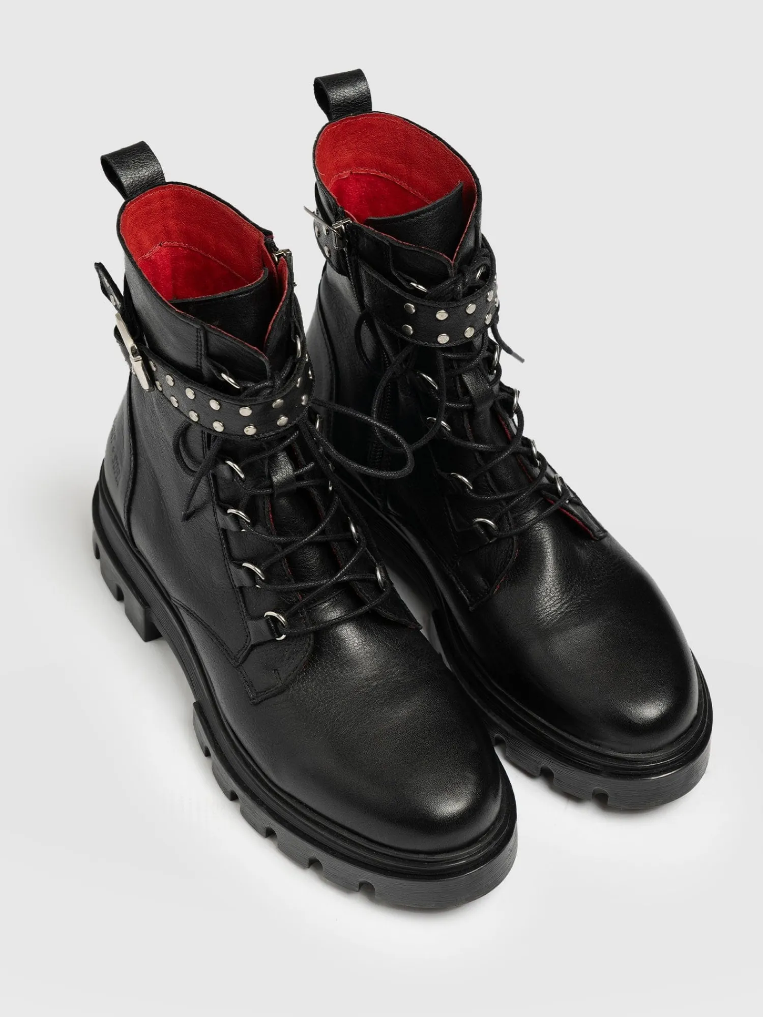 Best Saint and Sofia Southbank Studded Boot - Black